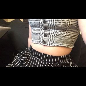 high waist black and white striped ankle cut pants